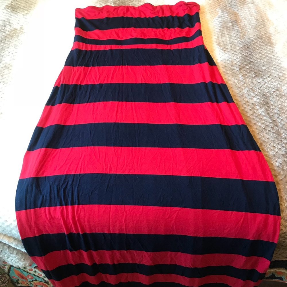 Old Navy blue and red stripe maxi dress